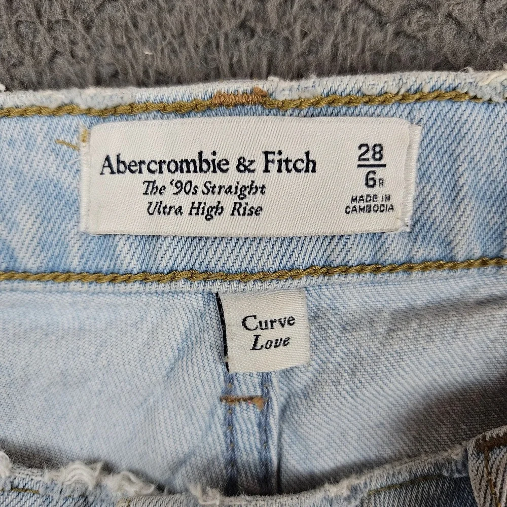Abercrombie‎ & Fitch Curve Love 90s Straight Ultra High Rise Jeans 28 6R